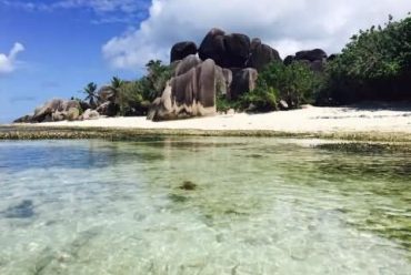 塞舌尔拉迪格岛德阿让海滩