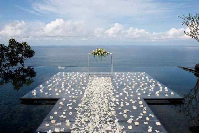 巴厘岛婚礼最详细全攻略——选场地，做计划，各种风格婚礼
