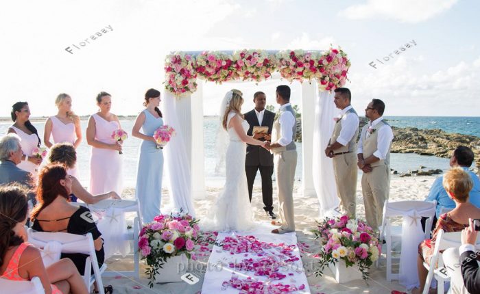 巴哈马海外婚礼，加勒比风情浪漫海岛婚礼套餐